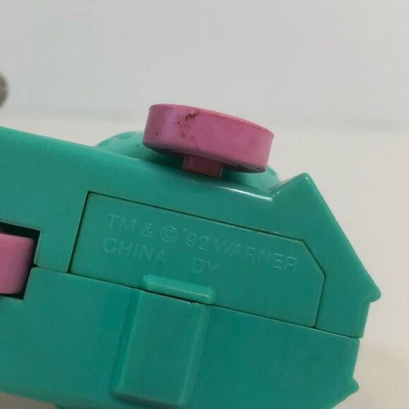 vintage tiny toons adventures rolling babs bunny record player - Picture 7 of 8